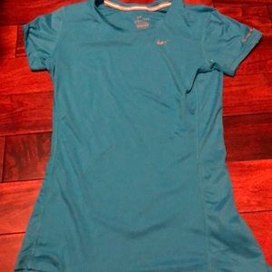 Nike workout top